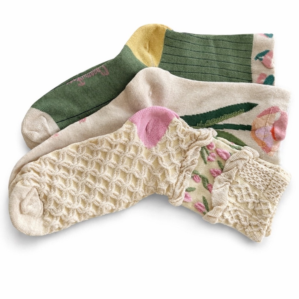 Boutique Floral Textured Sock Bundle Boho Cottagecore Ruffle Crew Socks Set of 3